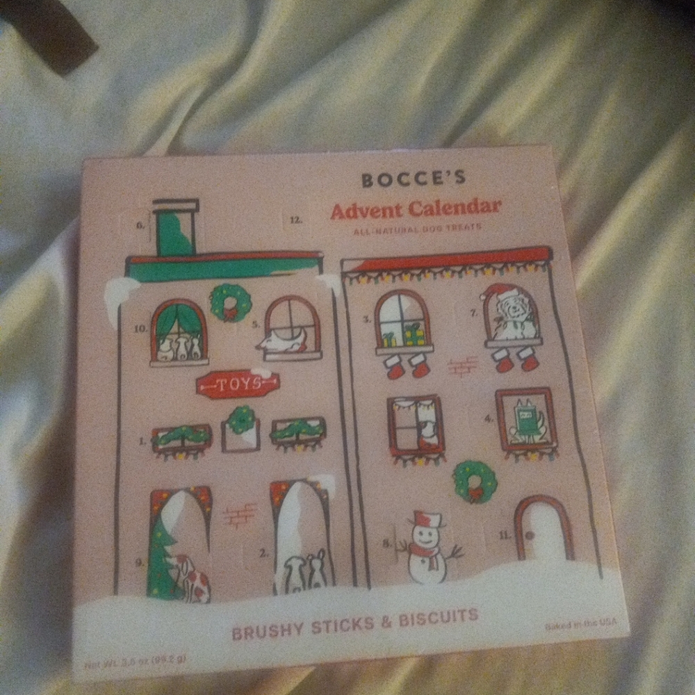 Bocce's Bakery All-Natural, Seasonal, 12 Day Advent Calendar for Dogs with Wheat